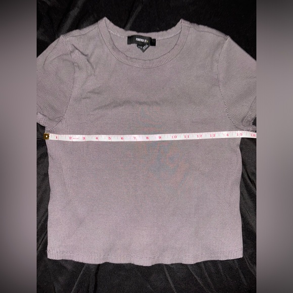 Small Ribbed Crew Tee - Picture 4 of 5